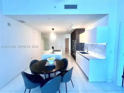 851 NE 1st Avenue Miami FL 33132