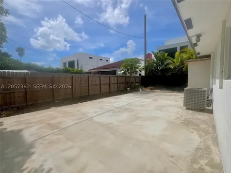 5151 N Miami Avenue Miami FL 33127