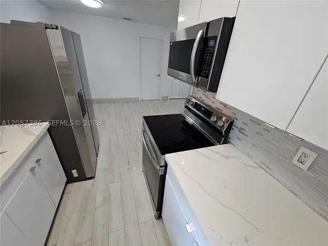 4621 SW 33rd Avenue Dania Beach FL 33312