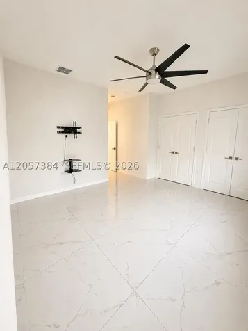 461 NE 5th Way Florida City FL 33034