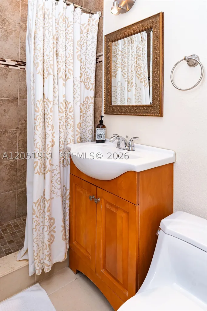 1529 Bayview Drive Fort Lauderdale FL 33304