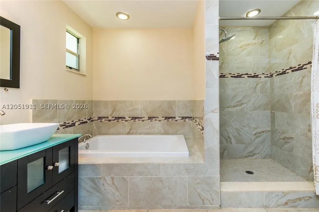 1529 Bayview Drive Fort Lauderdale FL 33304