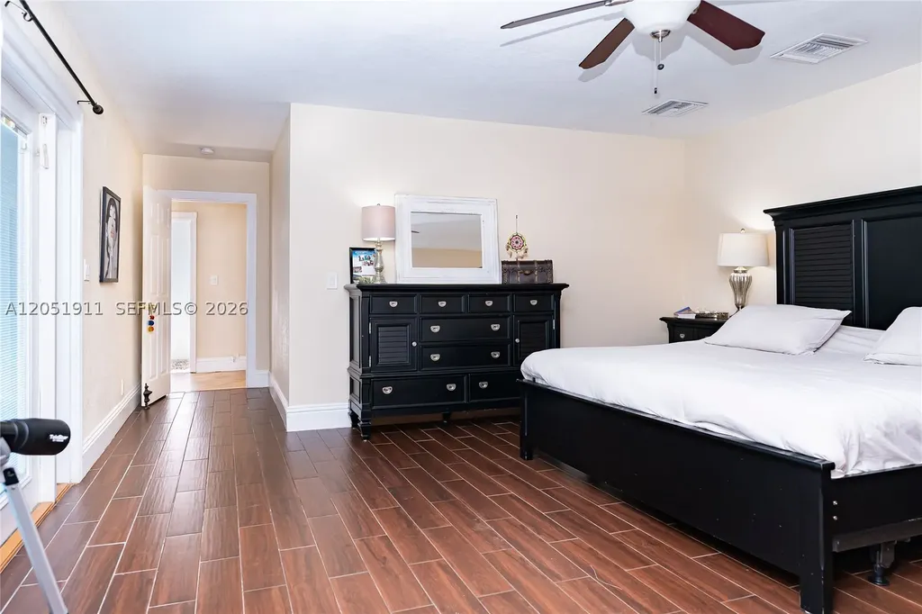 1529 Bayview Drive Fort Lauderdale FL 33304