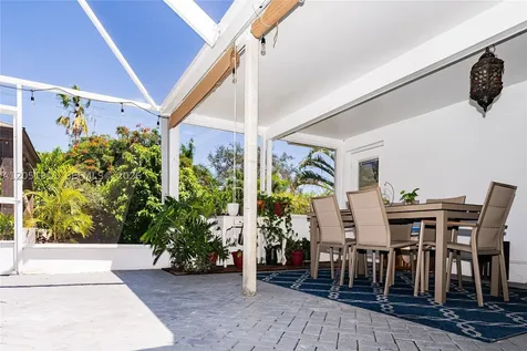 1529 Bayview Drive Fort Lauderdale FL 33304