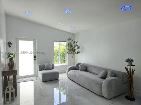 20950 SW 119th Court Miami FL 33177