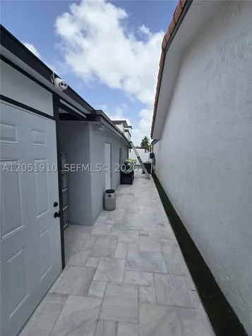 20950 SW 119th Court Miami FL 33177