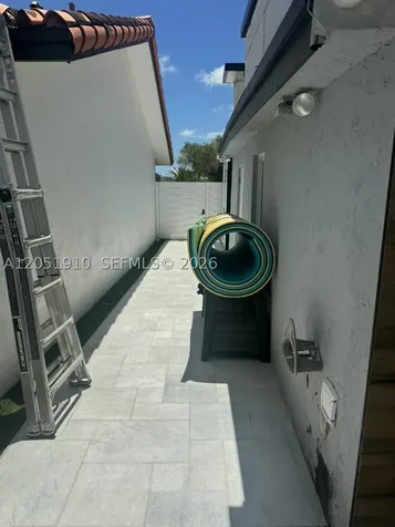 20950 SW 119th Court Miami FL 33177