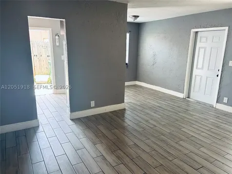 3070 NW 12th Court Fort Lauderdale FL 33311