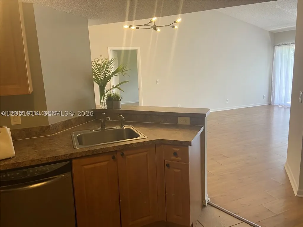 8871 Wiles Road Coral Springs FL 33067