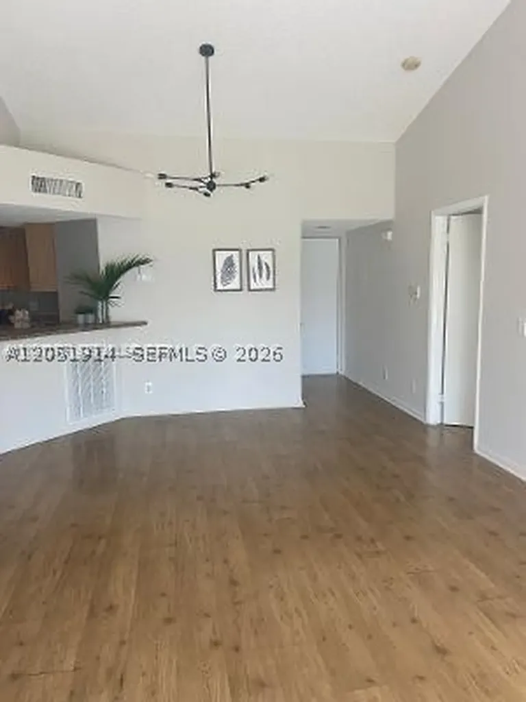 8871 Wiles Road Coral Springs FL 33067