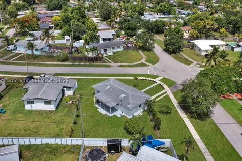 19930 Christmas Road Cutler Bay FL 33157
