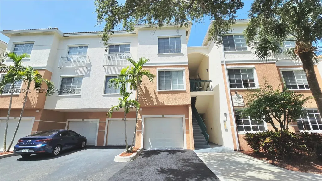 1307 E Myrtlewood Circle E Palm Beach Gardens FL 33418