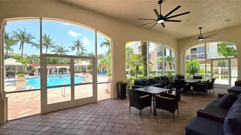1307 E Myrtlewood Circle E Palm Beach Gardens FL 33418