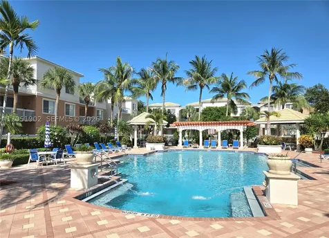 1307 E Myrtlewood Circle E Palm Beach Gardens FL 33418