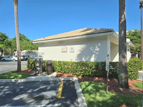 1307 E Myrtlewood Circle E Palm Beach Gardens FL 33418