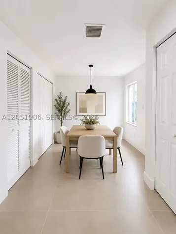 5905 Manchester Way Tamarac FL 33321