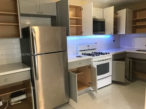 4550 SW 67th Avenue Miami FL 33155