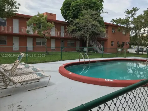 4550 SW 67th Avenue Miami FL 33155