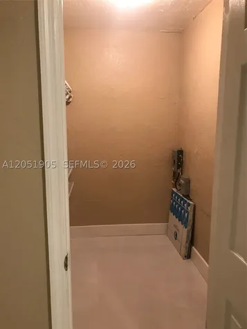 4550 SW 67th Avenue Miami FL 33155