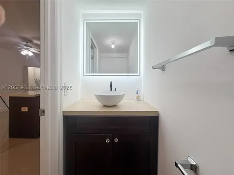 5215 SW 40th Avenue Dania Beach FL 33314