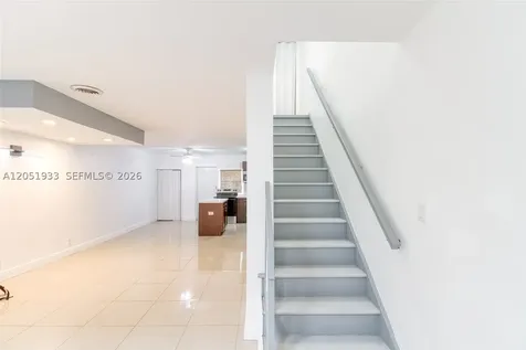 5215 SW 40th Avenue Dania Beach FL 33314
