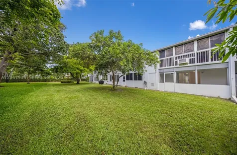 130 Ventnor I Deerfield Beach FL 33442
