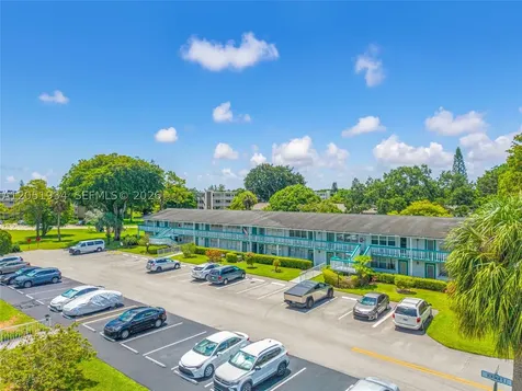 130 Ventnor I Deerfield Beach FL 33442