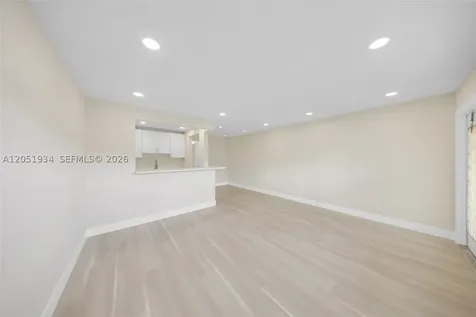 130 Ventnor I Deerfield Beach FL 33442