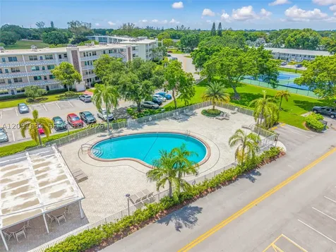 130 Ventnor I Deerfield Beach FL 33442