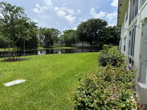 2708 Nassau Bend Coconut Creek FL 33066