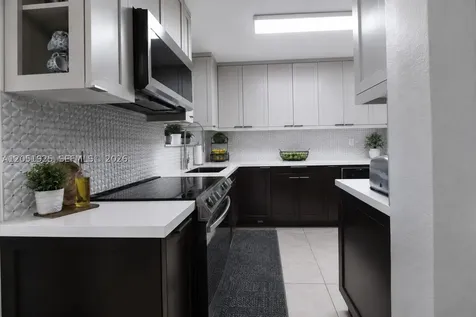 5865 W 13 Avenue Hialeah FL 33012