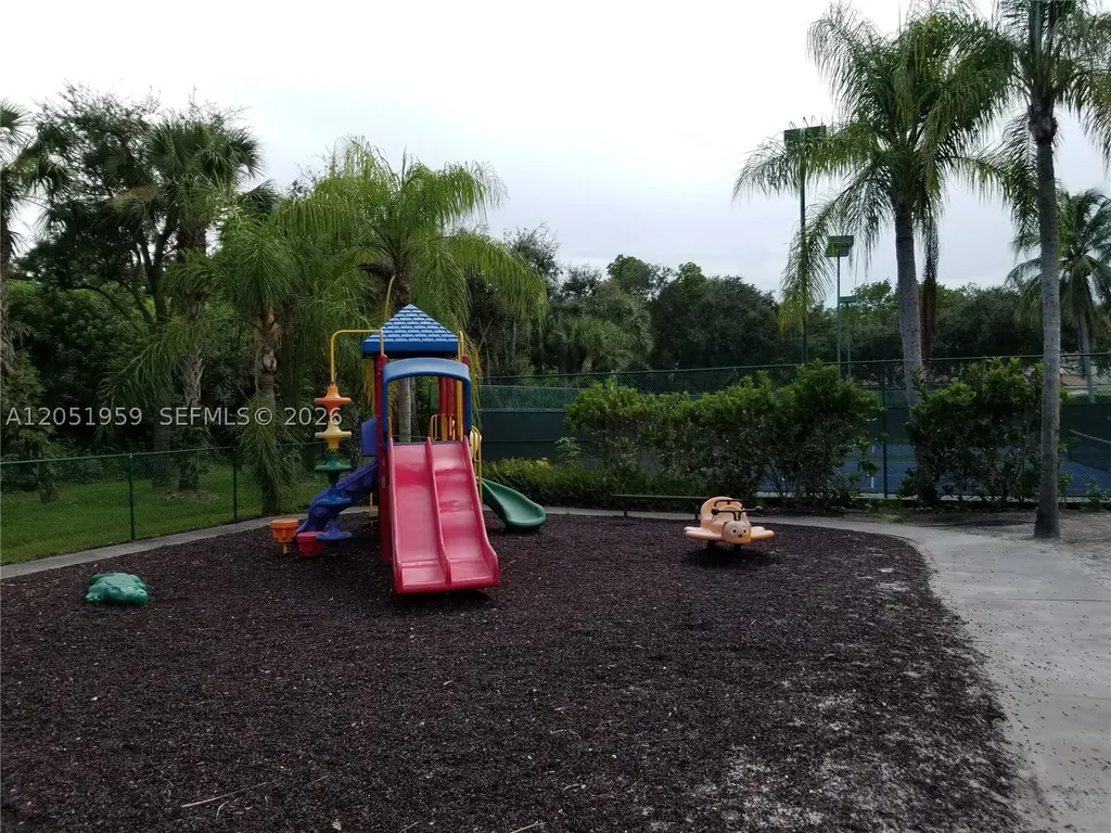 8362 Via Serena Boca Raton FL 33433