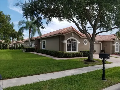 8362 Via Serena Boca Raton FL 33433