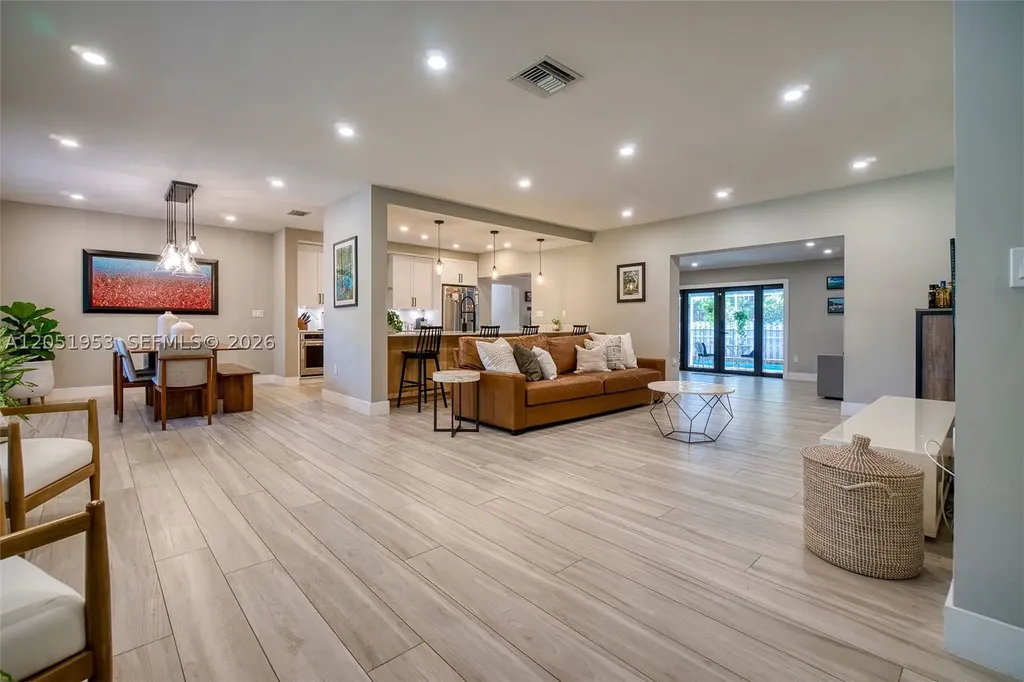 9801 SW 73rd Court Pinecrest FL 33156