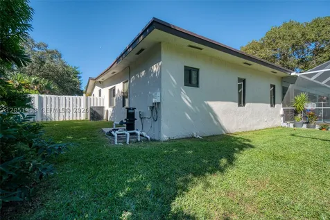 9801 SW 73rd Court Pinecrest FL 33156