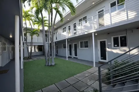 5305 Biscayne Boulevard Miami FL 33137