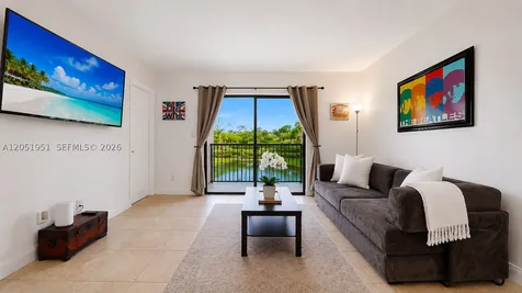 15701 W Waterside Circle Sunrise FL 33326