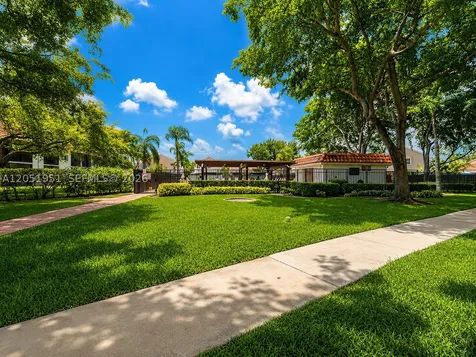 15701 W Waterside Circle Sunrise FL 33326