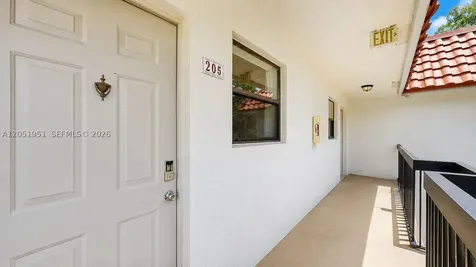 15701 W Waterside Circle Sunrise FL 33326