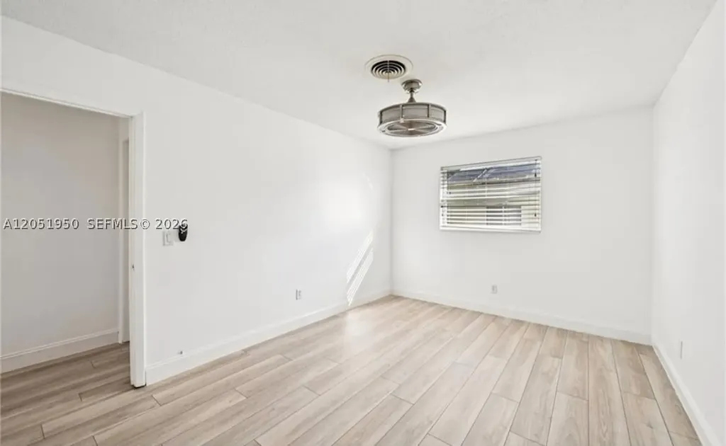 86 N El Mar Dr Jensen Beach, Fl Other City - In The State Of Florida FL 34957