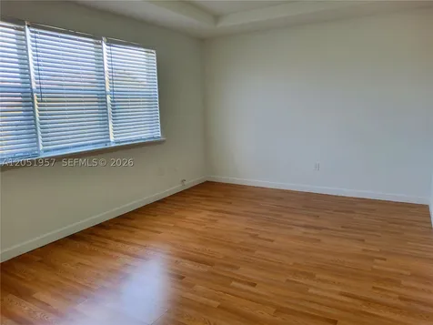 11252 NW 54th Terrace Doral FL 33178