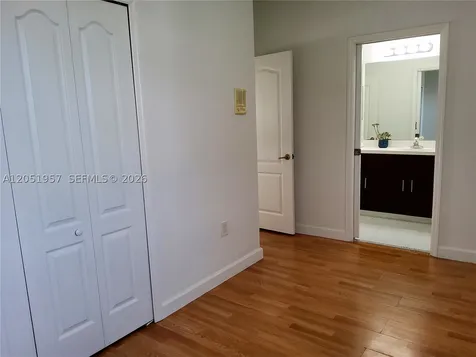 11252 NW 54th Terrace Doral FL 33178