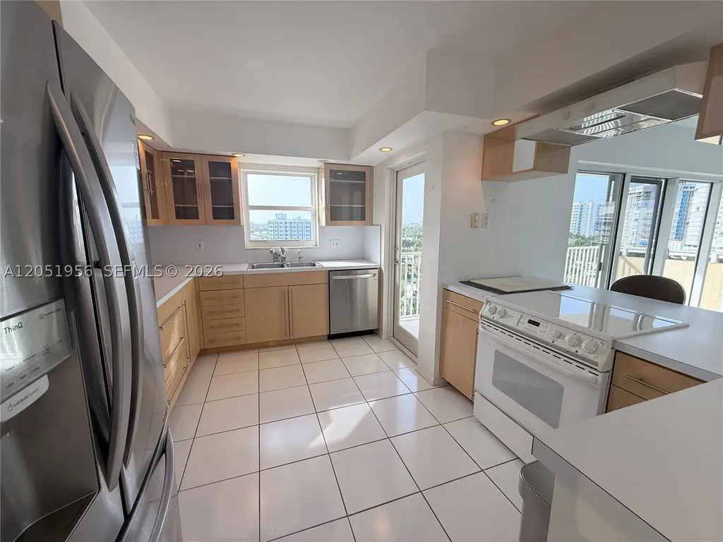 1200 Hibiscus Avenue Pompano Beach FL 33062