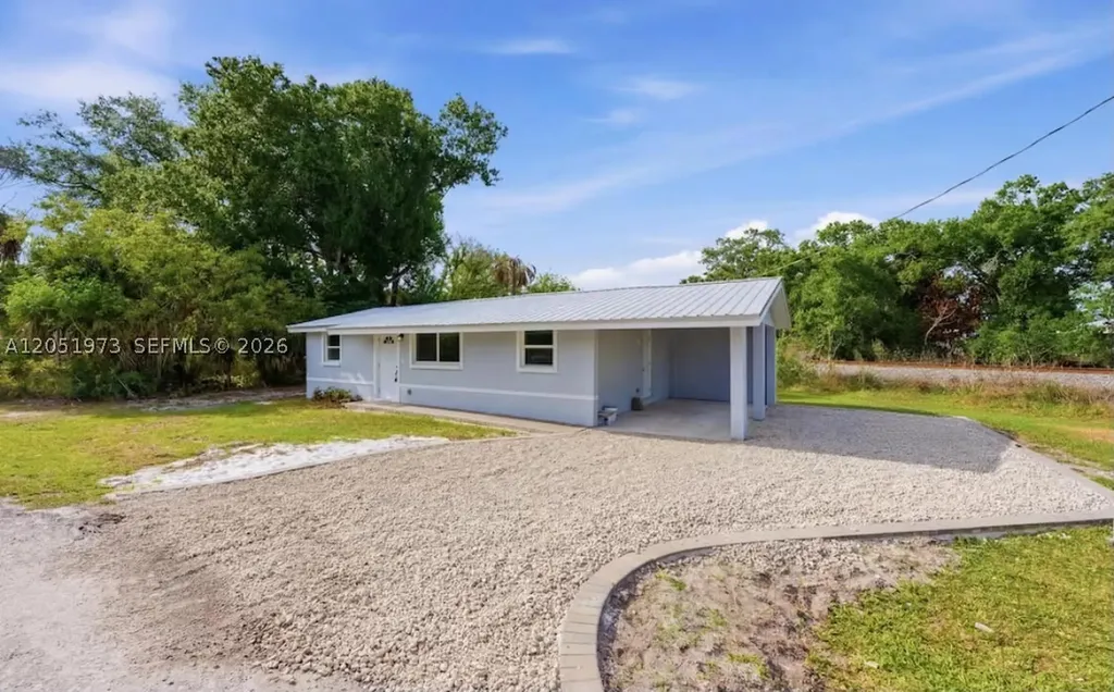 1503 NE 6th St Okeechobee Other City - In The State Of Florida FL 34972