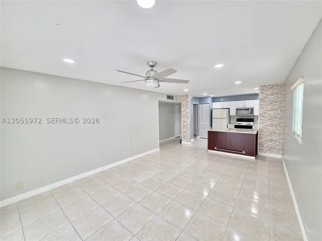 4159 NW 90th Avenue Coral Springs FL 33065