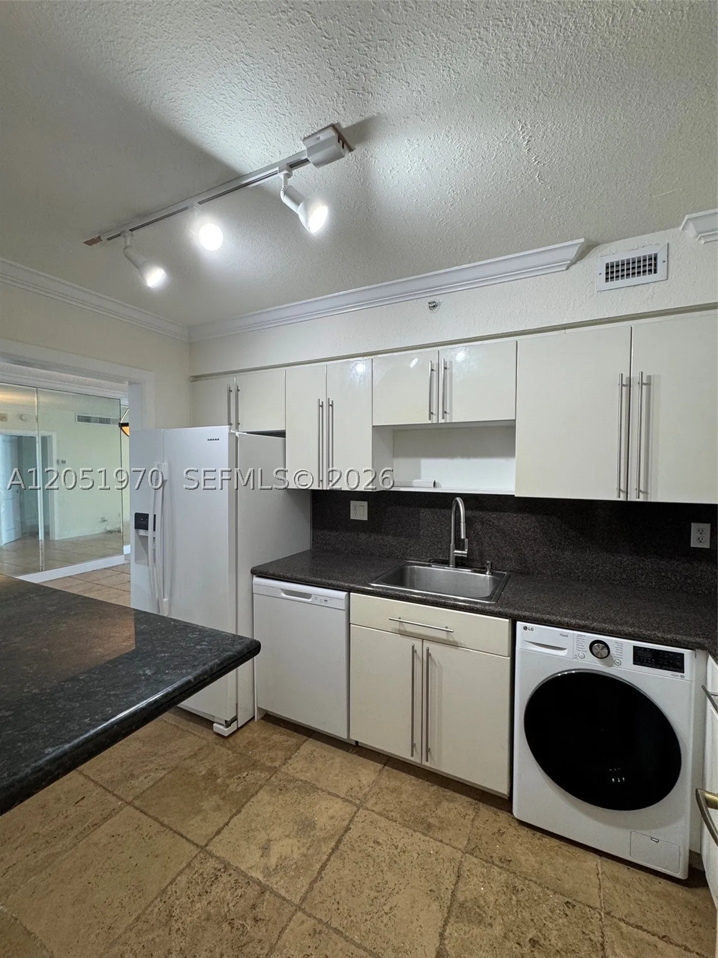 2501 S Ocean Drive Hollywood FL 33019