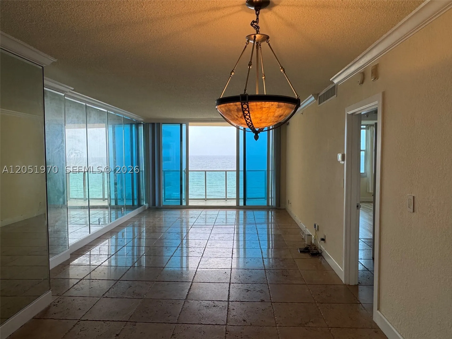 2501 S Ocean Drive Hollywood FL 33019