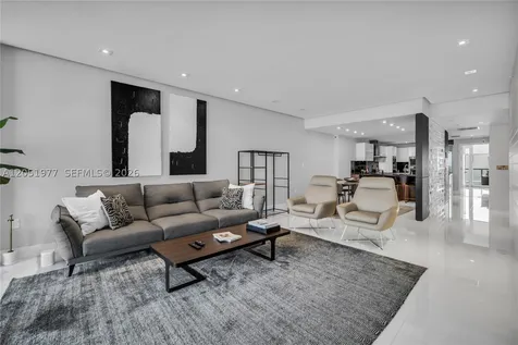 17121 Collins Avenue Sunny Isles Beach FL 33160