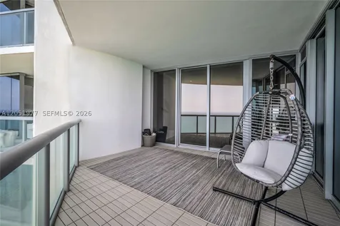 17121 Collins Avenue Sunny Isles Beach FL 33160