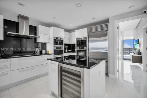 17121 Collins Avenue Sunny Isles Beach FL 33160